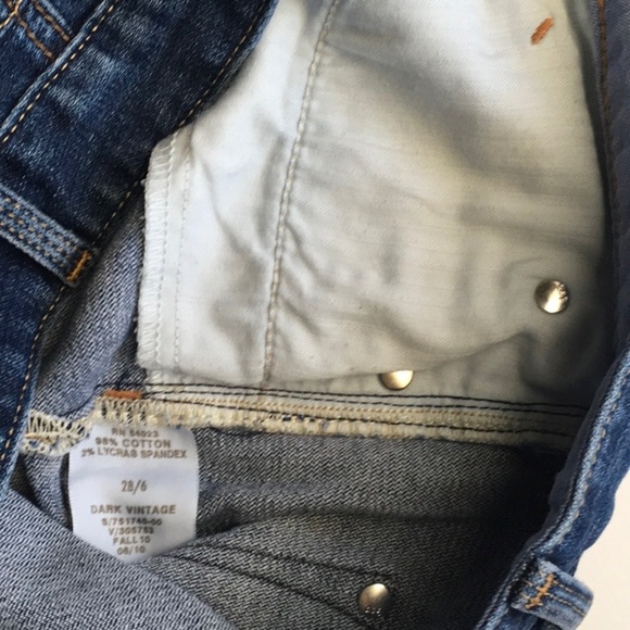 Gap brand Womans Size 6 Jean skirt size 28 / size 6 - Picture 9 of 10